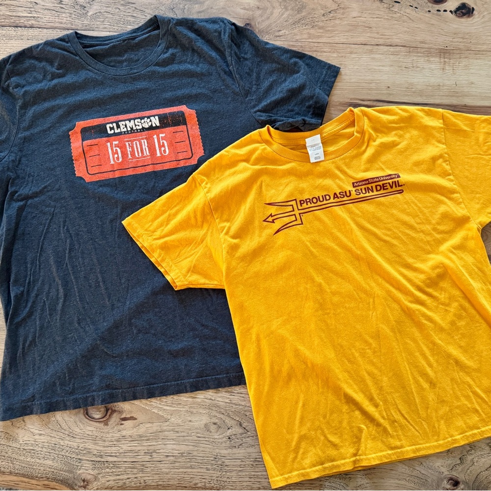 Men’s Vintage College t-shirts